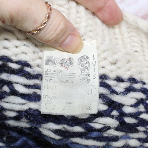 Luis Multicolor 100% Wool Snowfalkes Button Front Knit Sweater Size XL - Picture 4 of 8